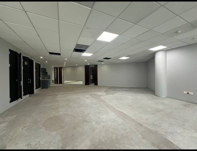 947M² OFFICE TO LET IN SANDTON CENTRAL